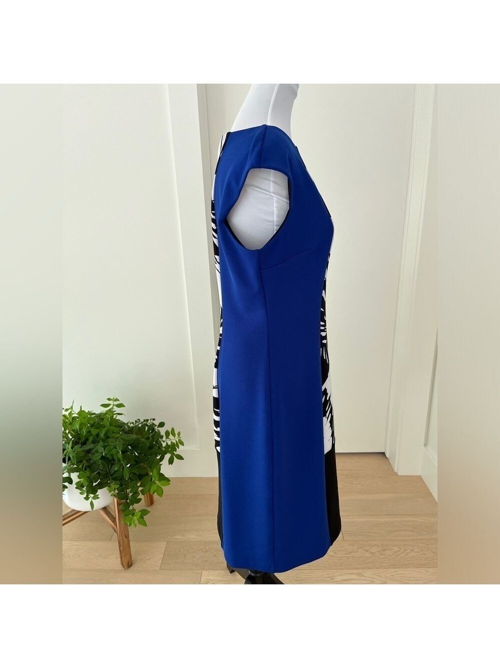 MAGGY LONDON Dress Colour Block Cap Sleeve Sheath Knee Length Party Event Chic - Picture 6 of 13